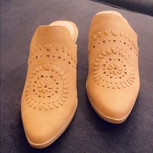 Tan Mules